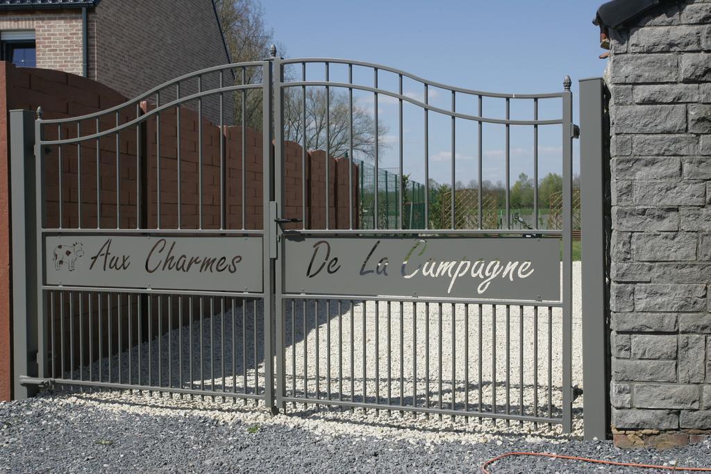 Aux Charmes De La Campagne Hautrage Exterior photo
